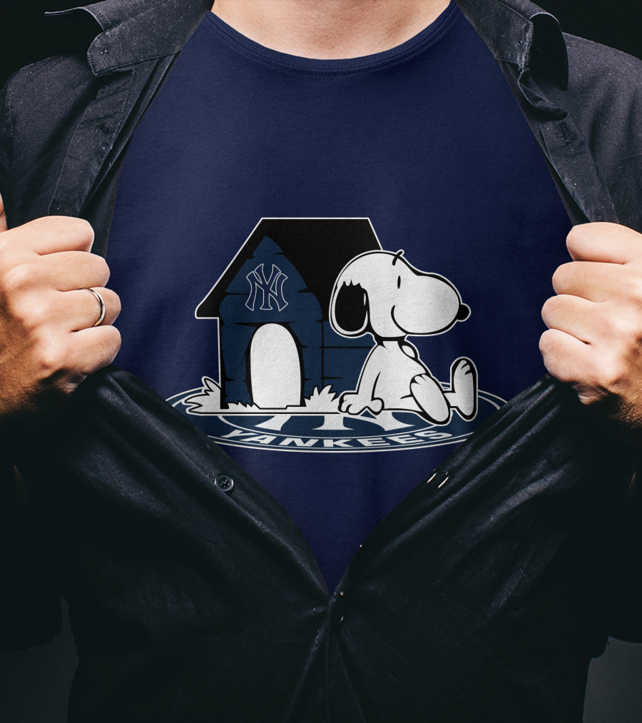 New York Yankees Snoopy Fan Now And Forever T-Shirt