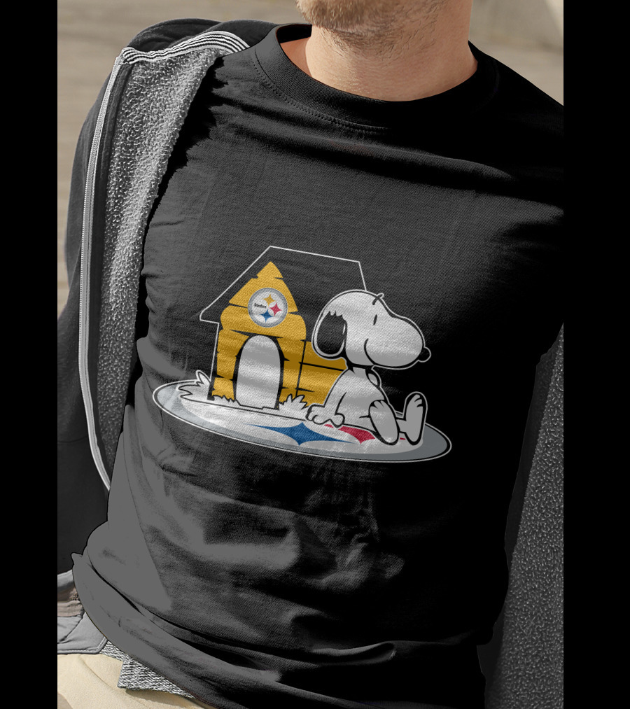 Snoopy With Pittsburgh Steelers Doghouse Football Fan Forever T-Shirt