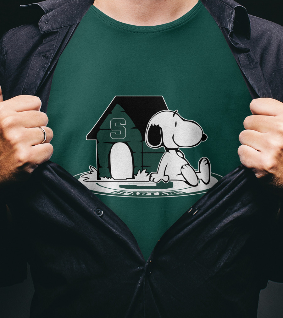 Michigan State Spartans Fan Now And Forever Snoopy Peanuts Doghouse T-Shirt