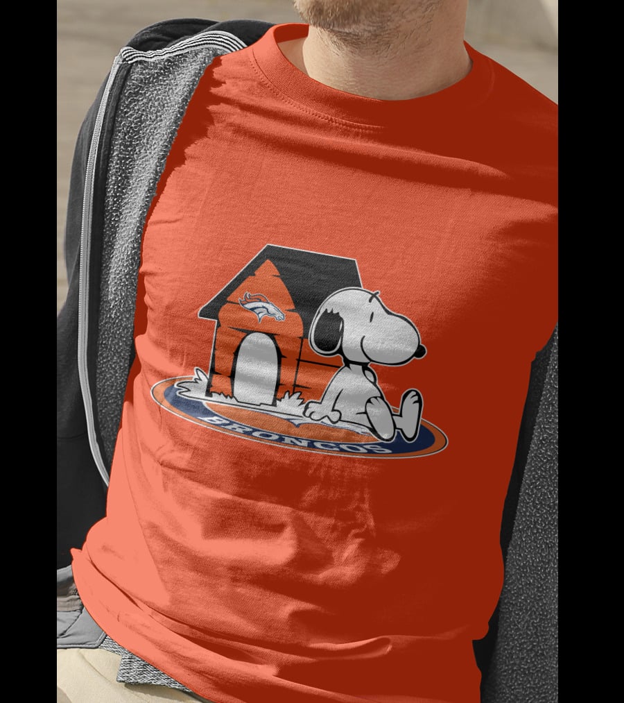 Denver Broncos Snoopy Fan Forever T-Shirt