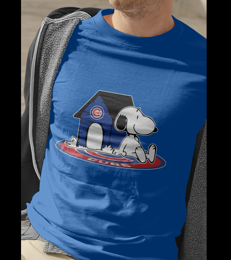 Chicago Cubs Snoopy Fan Forever T-Shirt