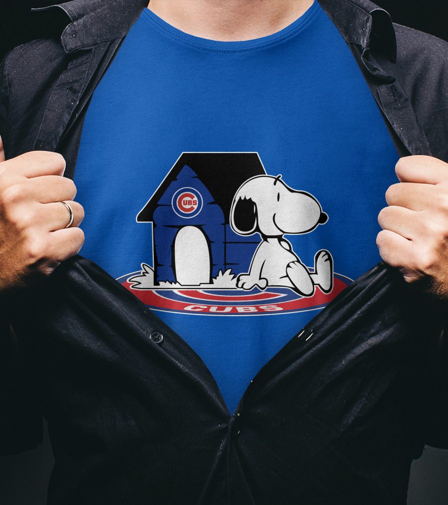 Chicago Cubs Snoopy Fan Forever T-Shirt