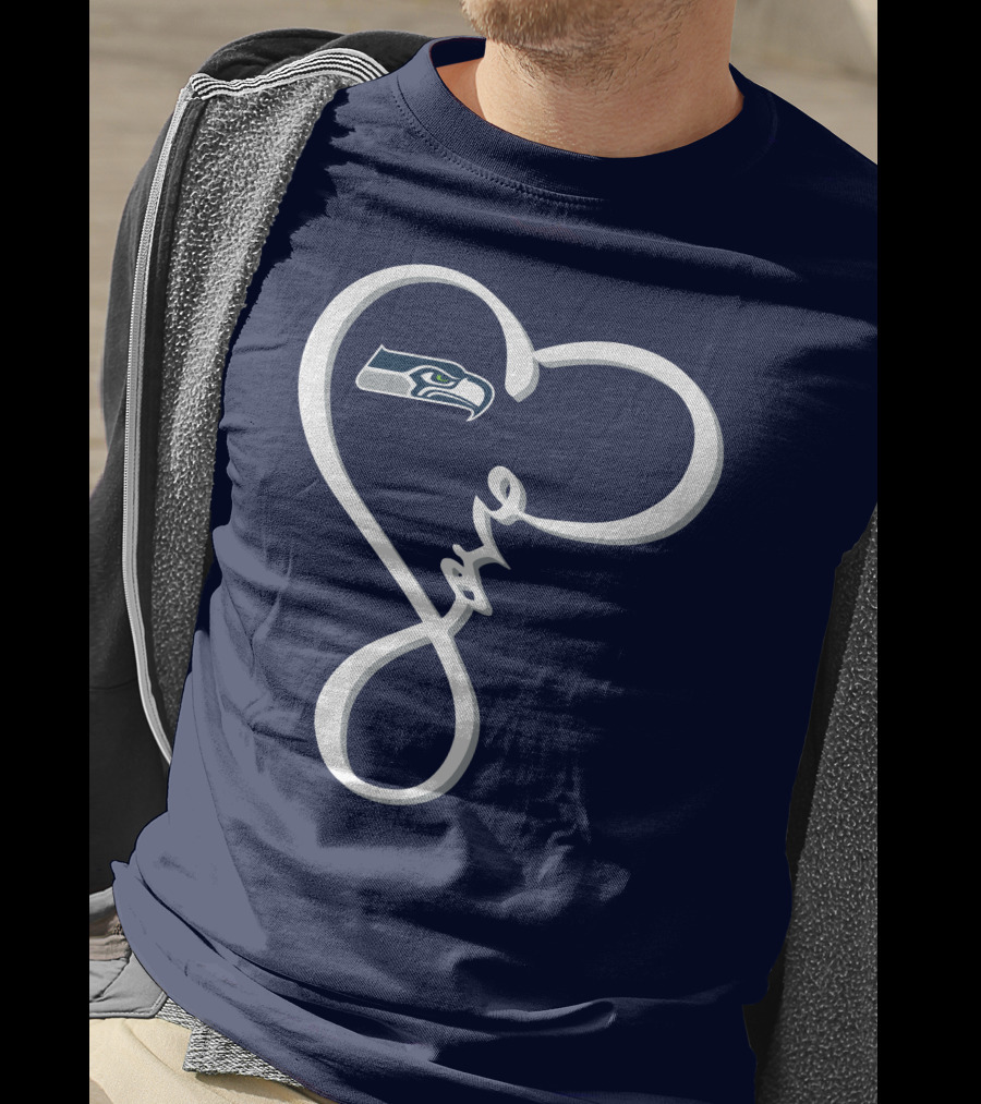 Seattle Seahawks Love Heart T-Shirt