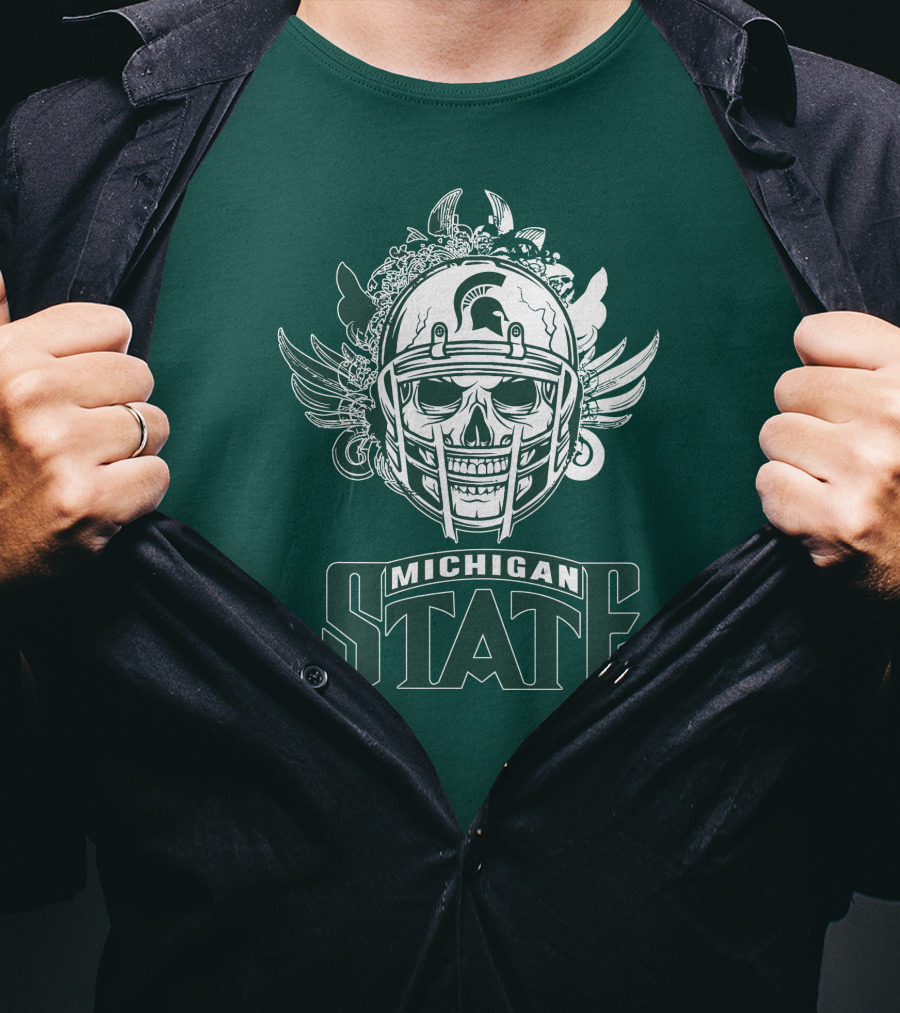 Michigan State Spartans Skull Helmet T-Shirt