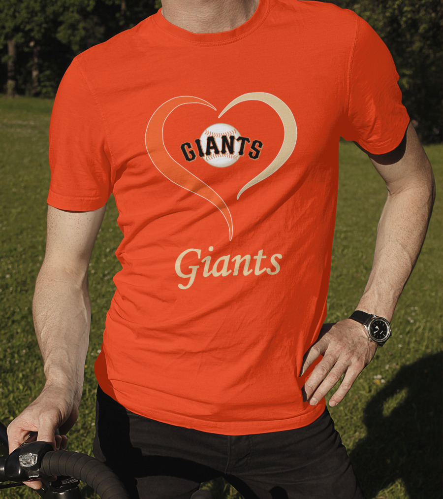 San Francisco Giants Baseball Heart Fan T-Shirt