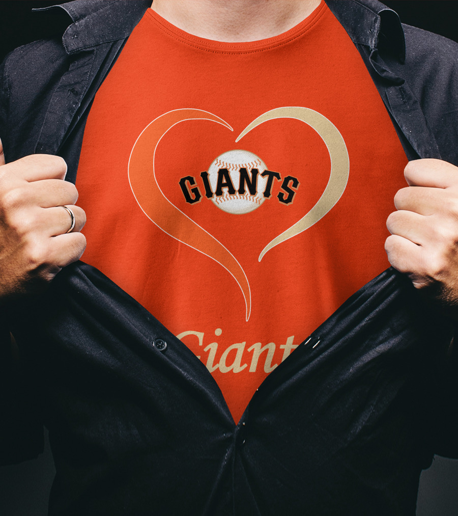 San Francisco Giants Baseball Heart Fan T-Shirt