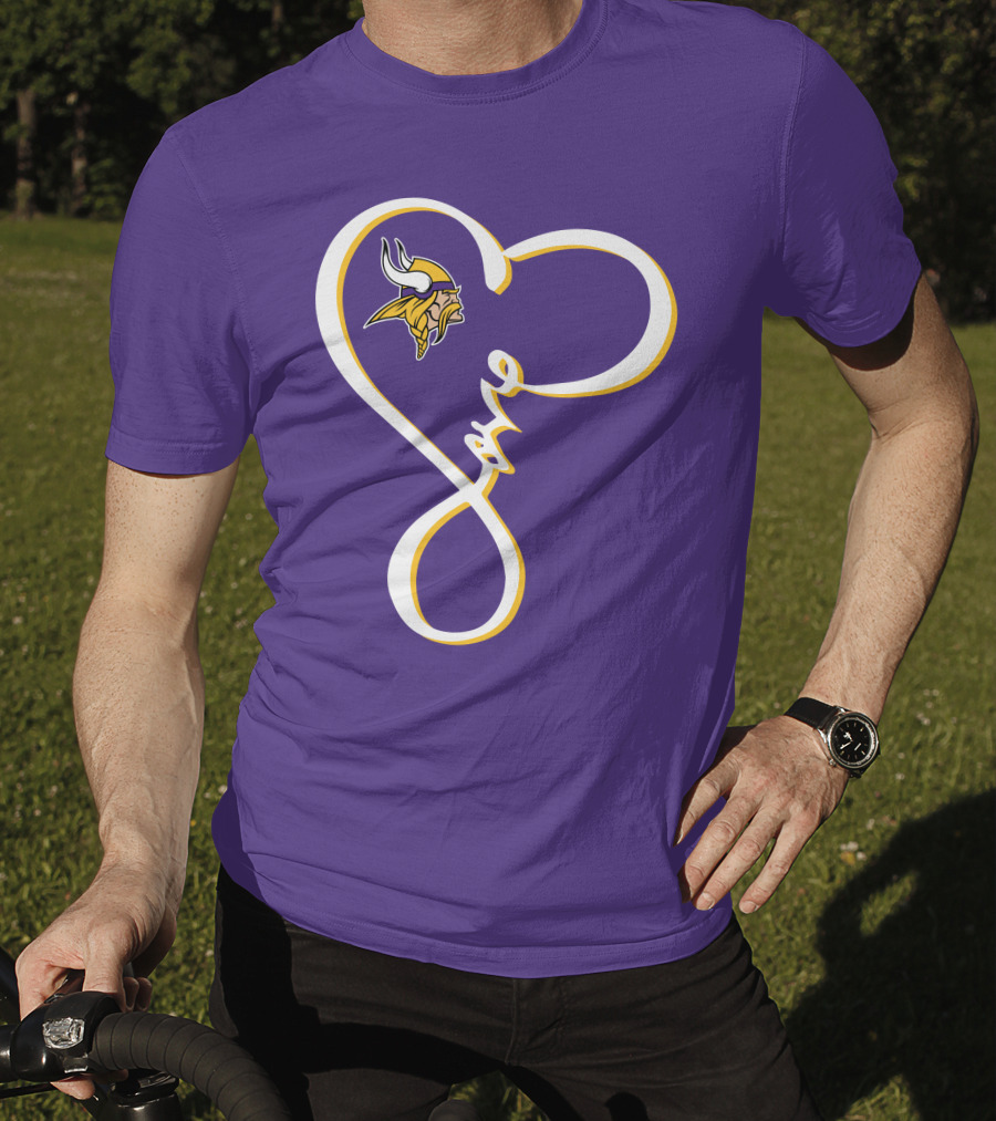 Love Minnesota Vikings Heart T-Shirt