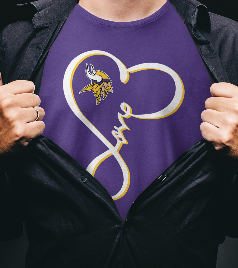 Love Minnesota Vikings Heart T-Shirt