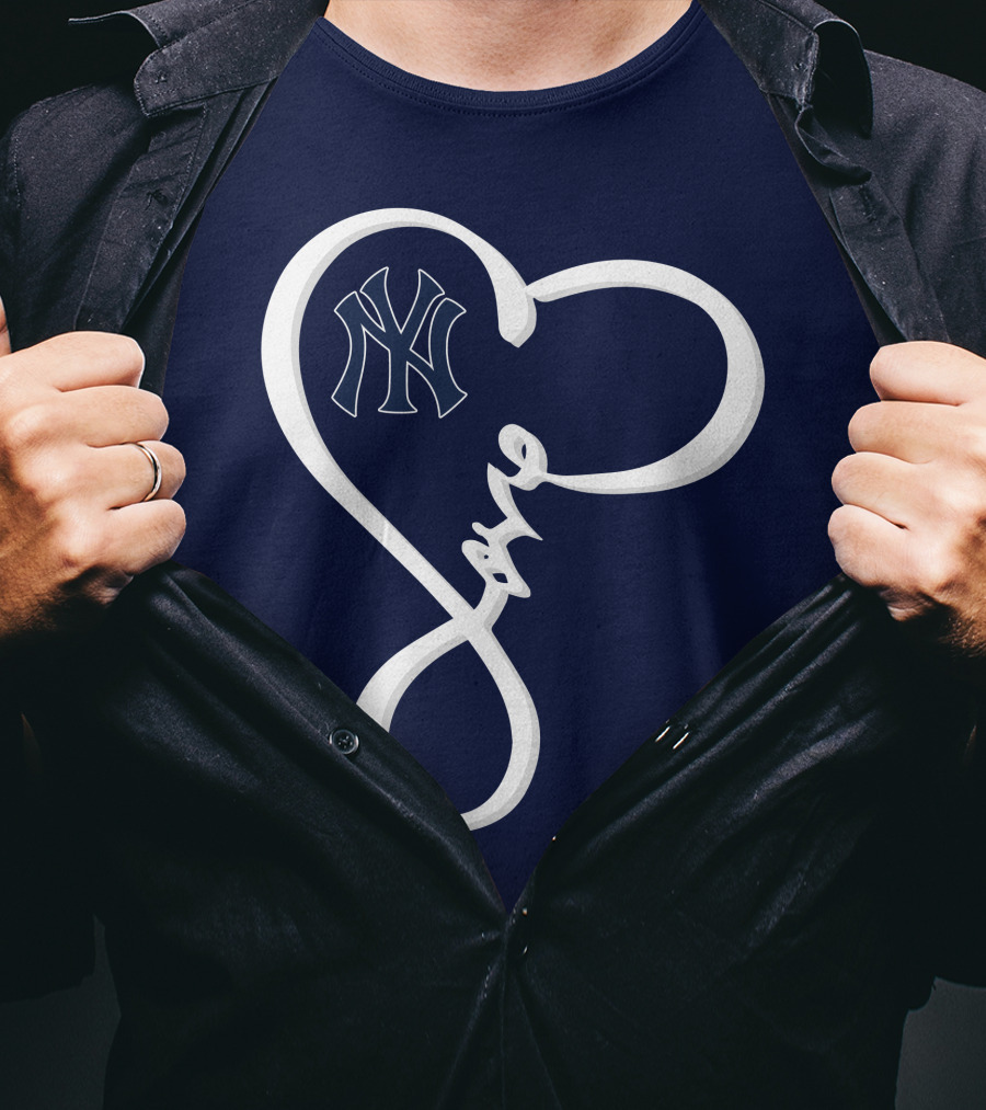 Yankees Love Heart T-Shirt