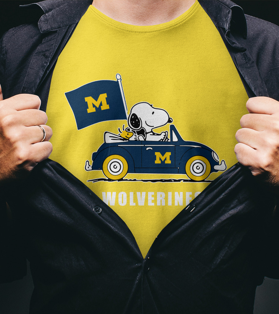 Michigan Wolverines Snoopy Driving With Flag T-Shirt