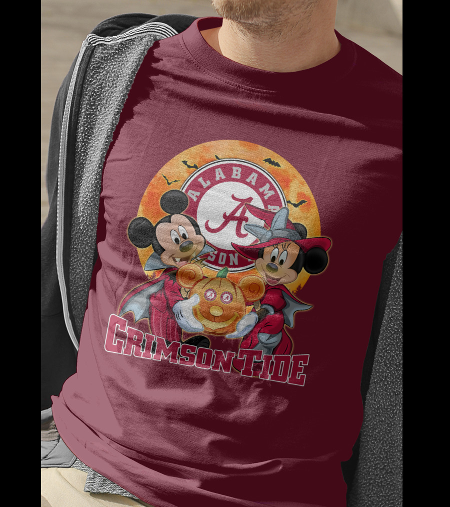 Alabama Crimson Tide Mickey Mouse Minnie Mouse Halloween Pumpkin Circle T-Shirt