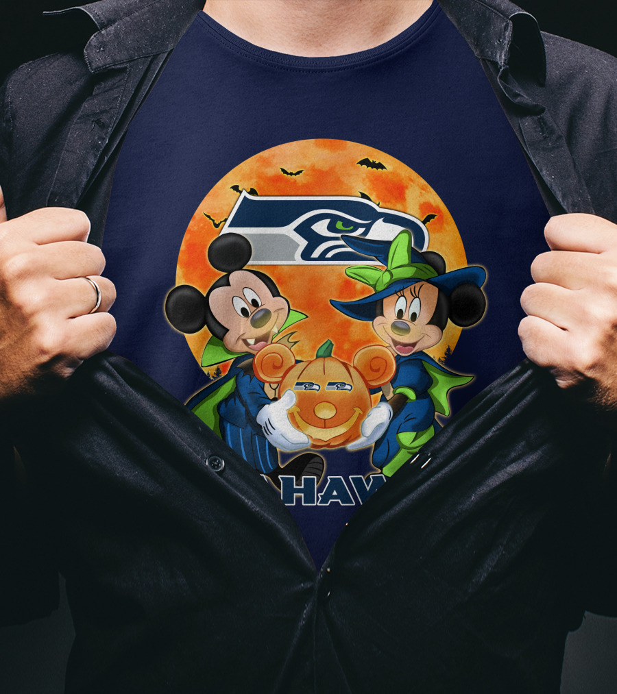 Seattle Seahawks Mickey Mouse And Minnie Mouse Halloween Pumpkin T-Shirt