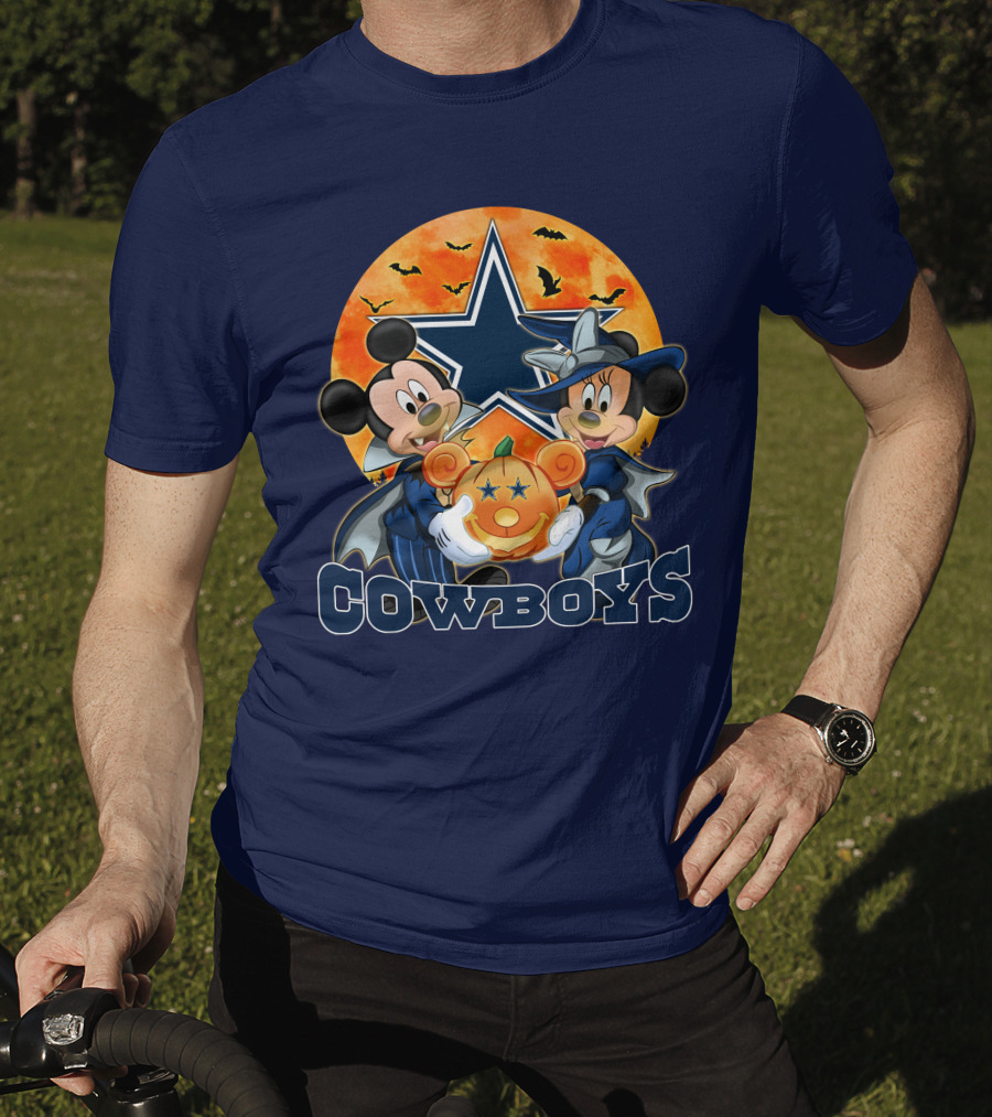 Cowboys Halloween Mickey Mouse And Minnie Mouse With Pumpkin Dallas T-Shirt