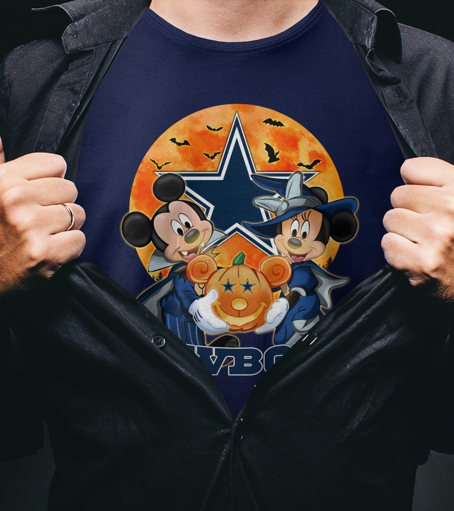 Cowboys Halloween Mickey Mouse And Minnie Mouse With Pumpkin Dallas T-Shirt