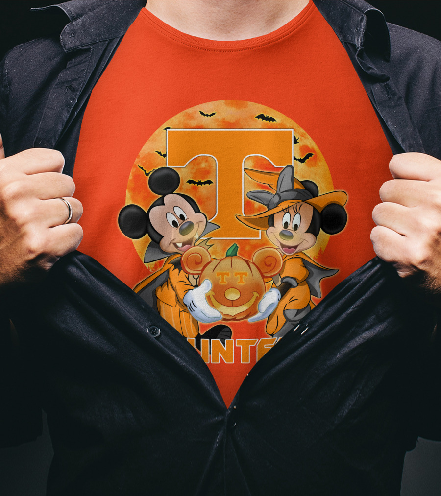 Tennessee Volunteers Mickey And Minnie Halloween Pumpkin T-Shirt