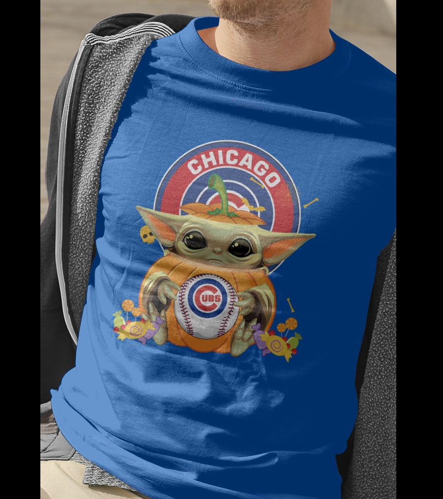 Halloween Pumpkin Baby Yoda Chicago Cubs Baseball Theme T-Shirt