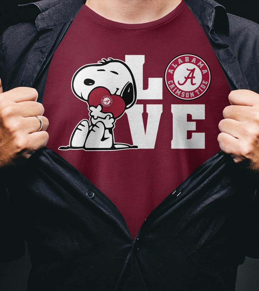 Snoopy Love Alabama Crimson Tide Football T-Shirt
