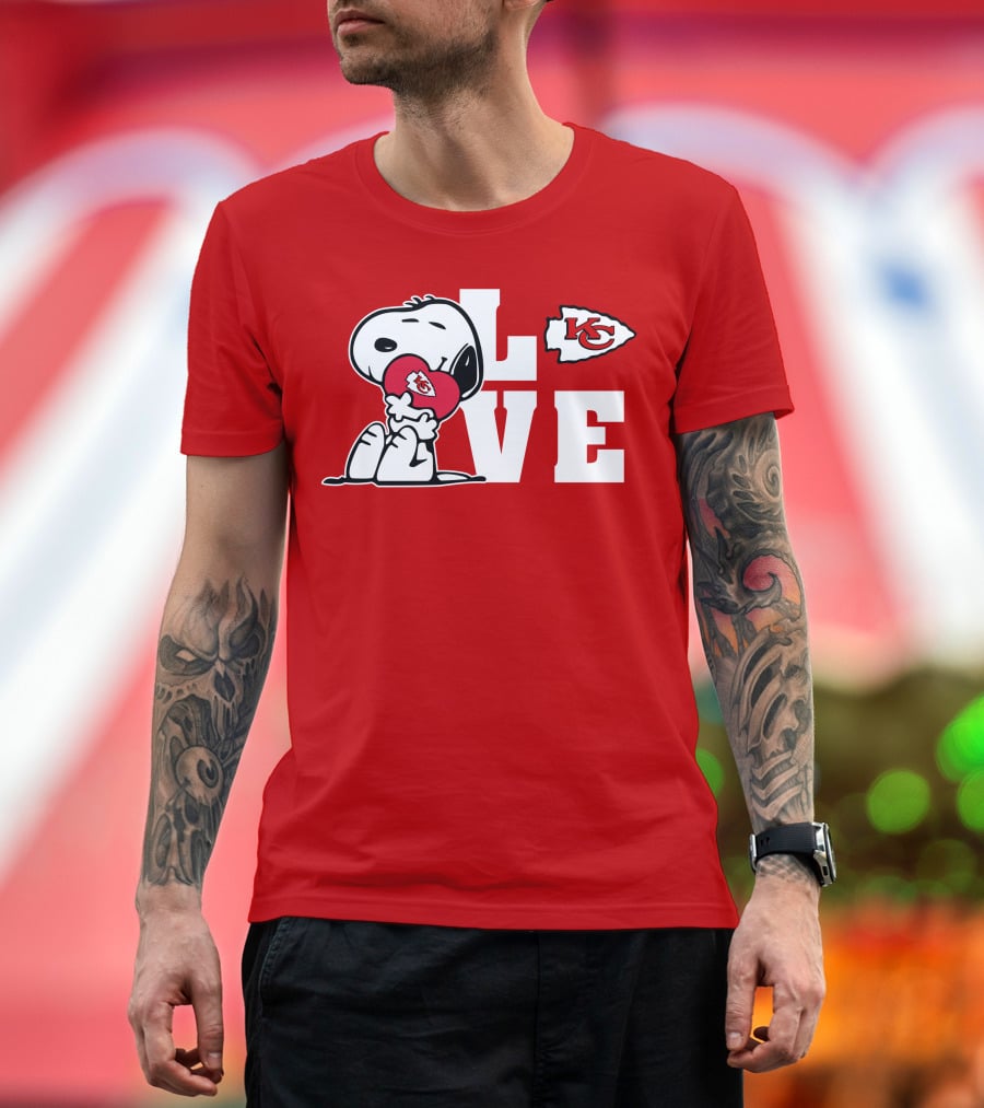 Snoopy Love Kc Kansas City Chiefs T-Shirt