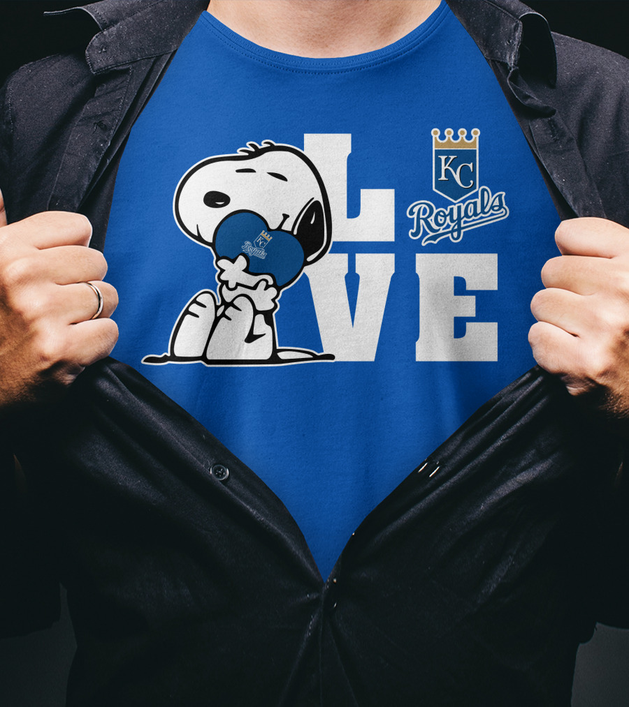 Snoopy Love Kc Royals With Heart T-Shirt
