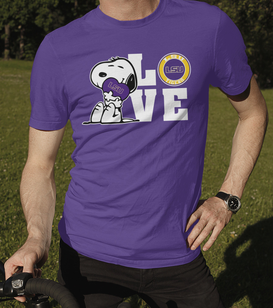 Snoopy Love LSU Tigers LSU T-Shirt