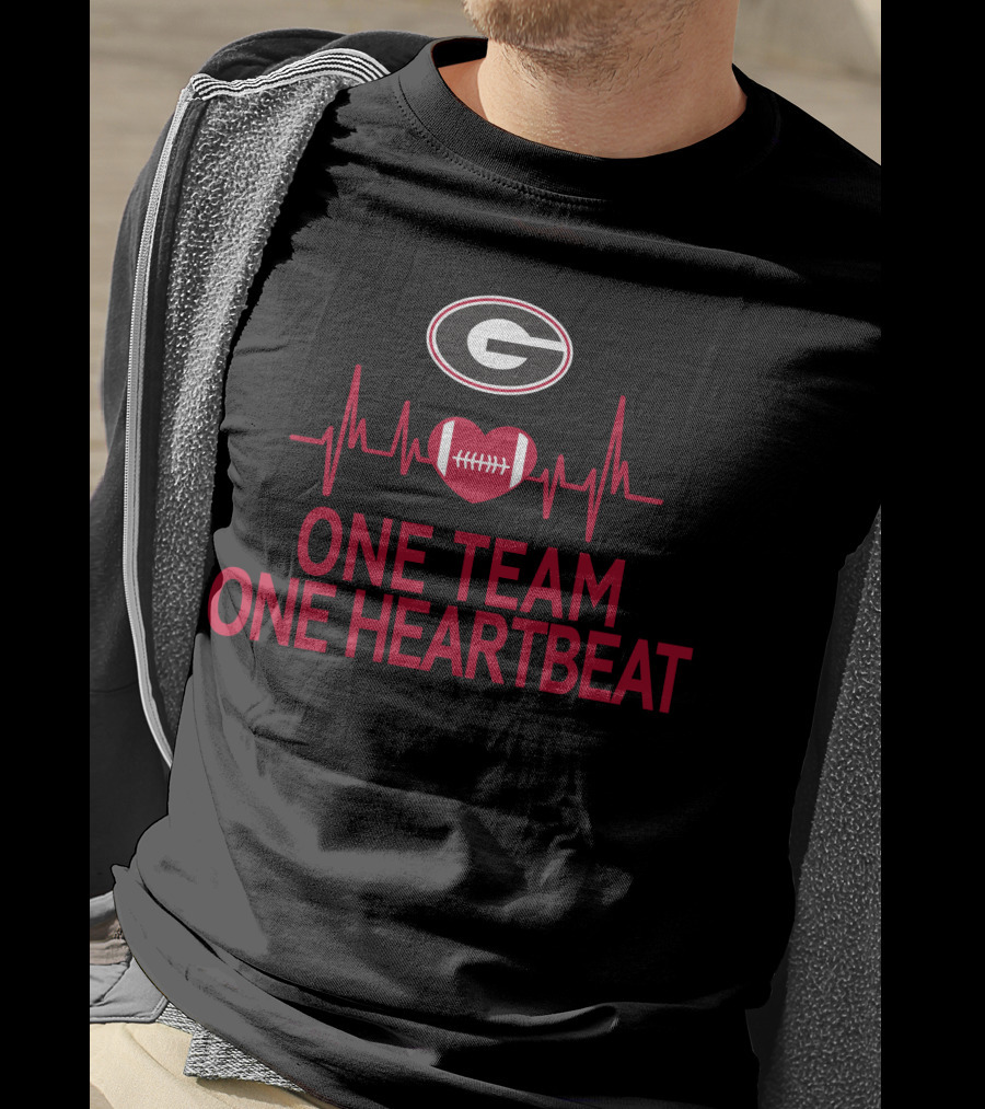 Georgia Bulldogs One Team One Heartbeat Football Heartbeat T-Shirt