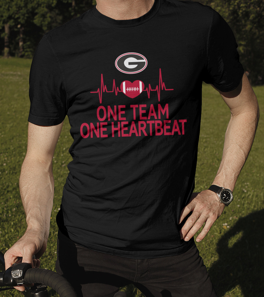 Georgia Bulldogs One Team One Heartbeat Football Heartbeat T-Shirt