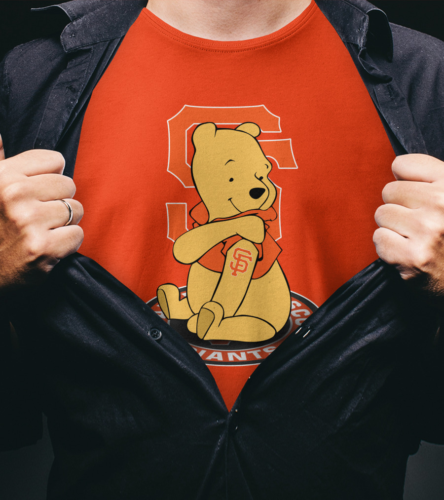 San Francisco Giants Winnie The Pooh Sitting With SF T-Shirt
