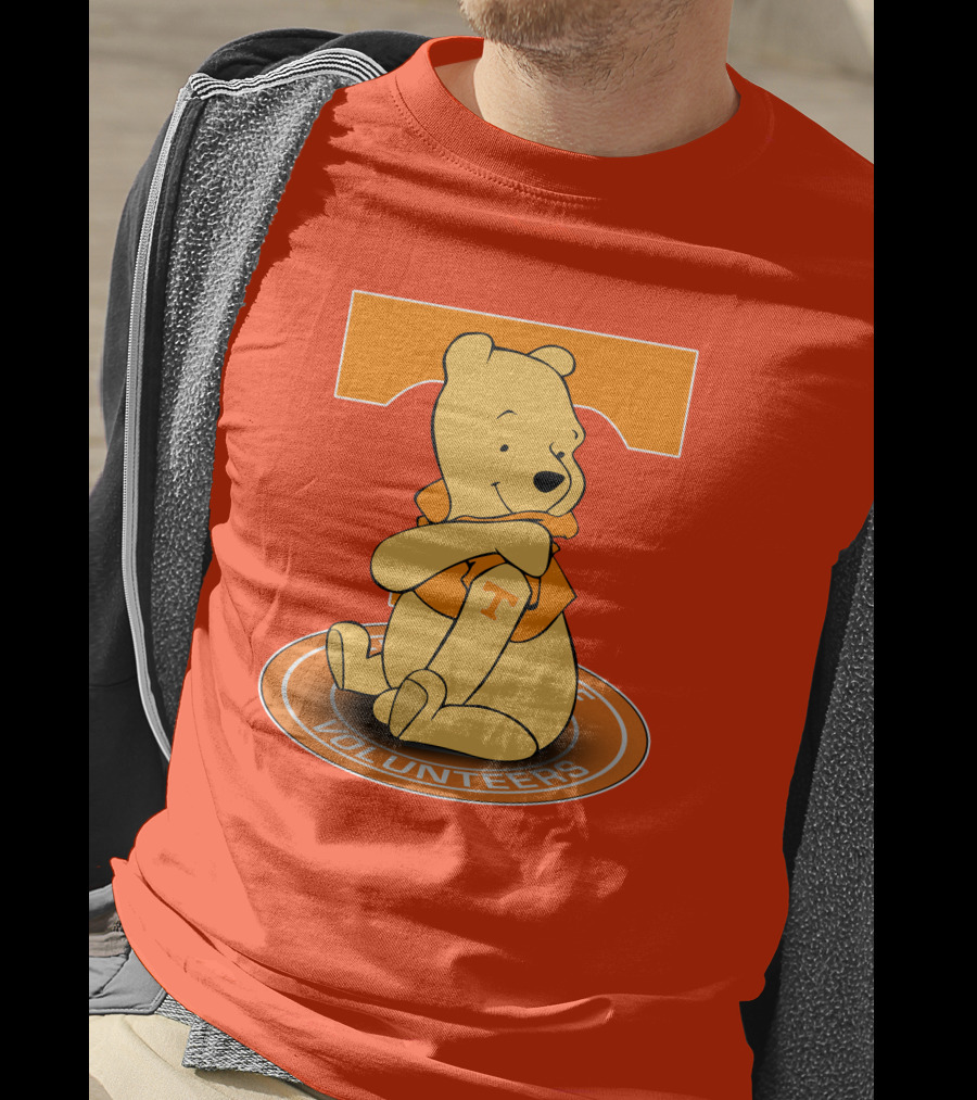 Tennessee Volunteers Winnie The Pooh Sitting With Orange T-Shirt And Big T T-Shirt