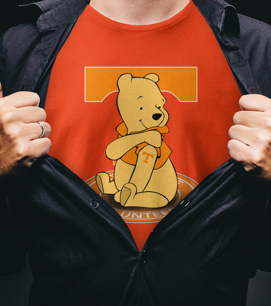 Tennessee Volunteers Winnie The Pooh Sitting With Orange T-Shirt And Big T T-Shirt