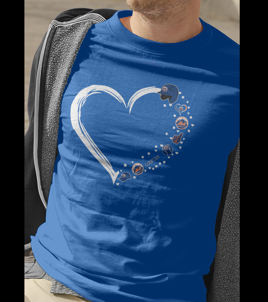 New York Mets Heart Design With Baseball Helmets T-Shirt