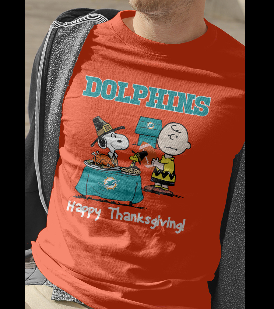 Dolphins Snoopy Charlie Brown Happy Thanksgiving Miami T-Shirt
