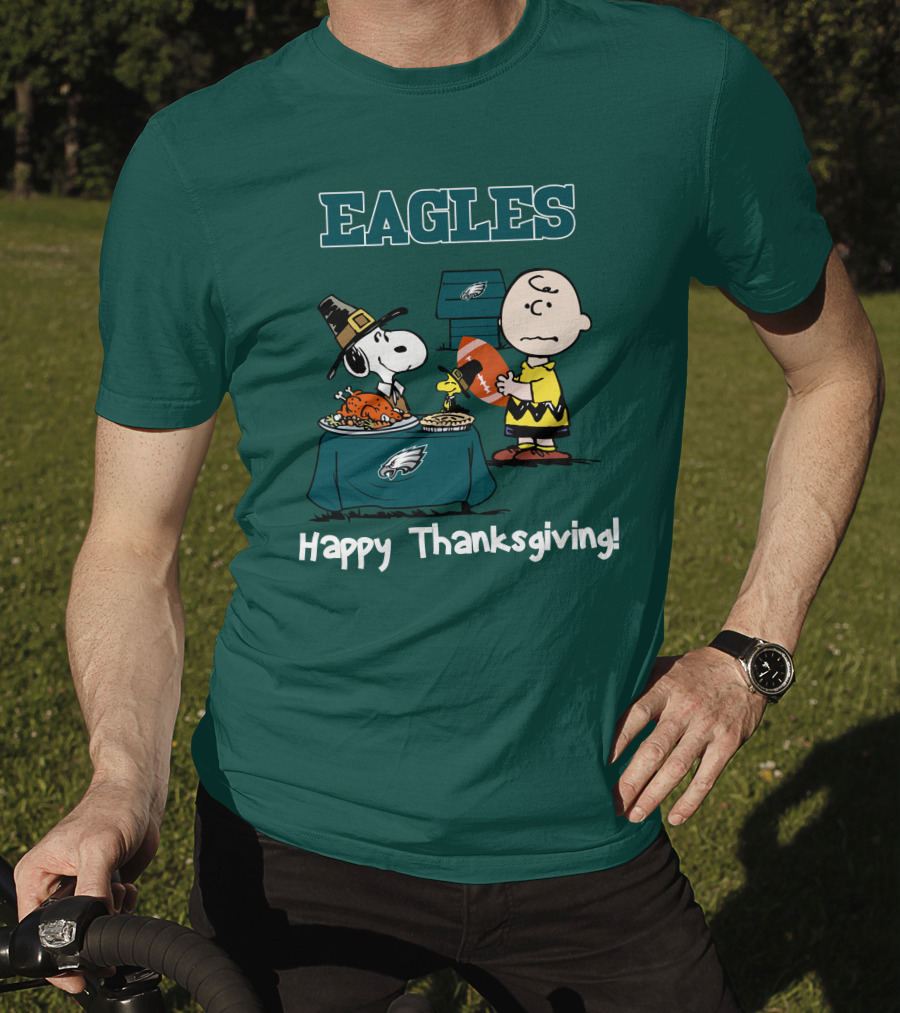 Eagles Snoopy Thanksgiving Football Peanuts Philadelphia T-Shirt