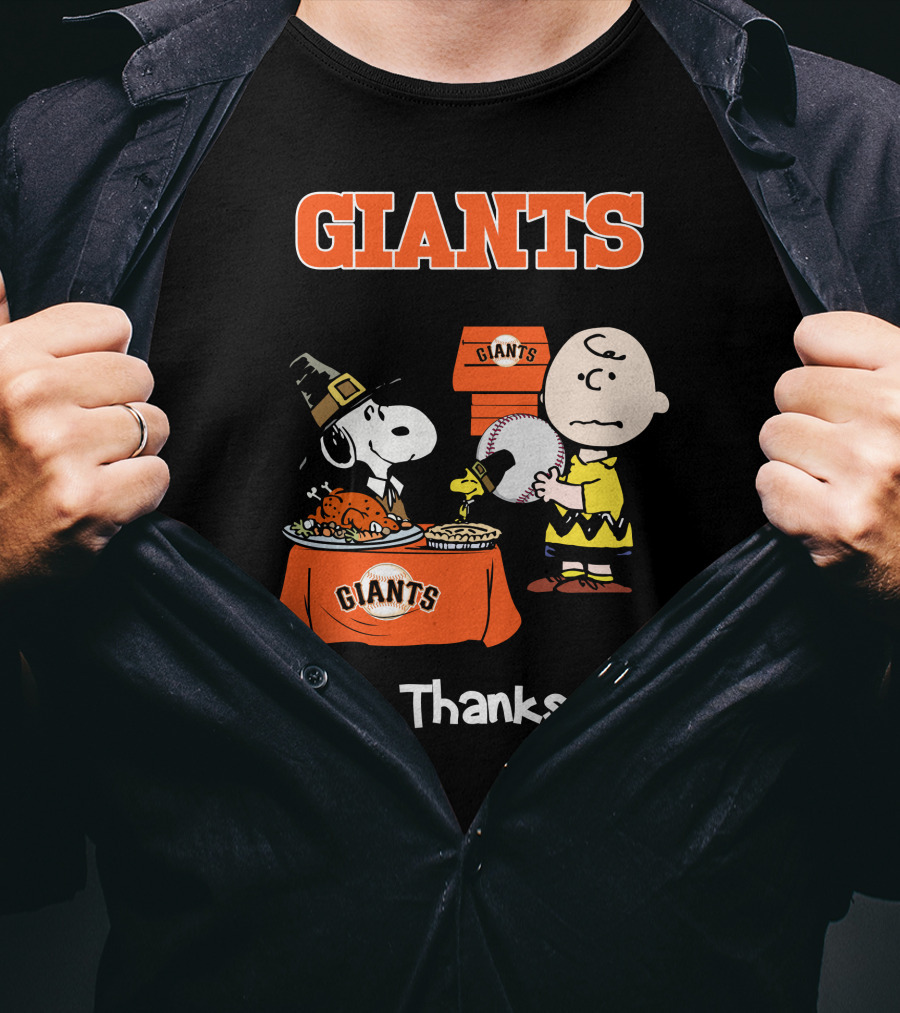 San Francisco Giants Snoopy Charlie Brown Happy Thanksgiving T-Shirt