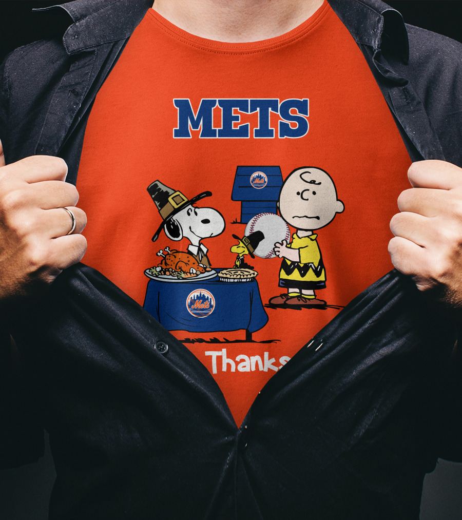 Mets Snoopy Charlie Brown Happy Thanksgiving Baseball Feast T-Shirt