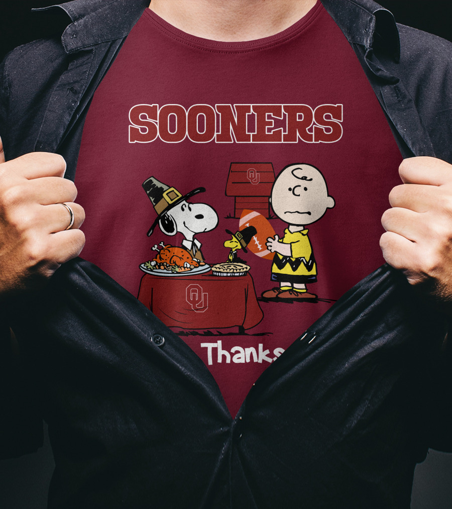 Sooners Happy Thanksgiving Snoopy And Charlie Brown T-Shirt