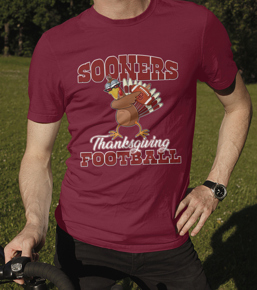 Sooners Thanksgiving Football Turkey In Sunglasses T-Shirt