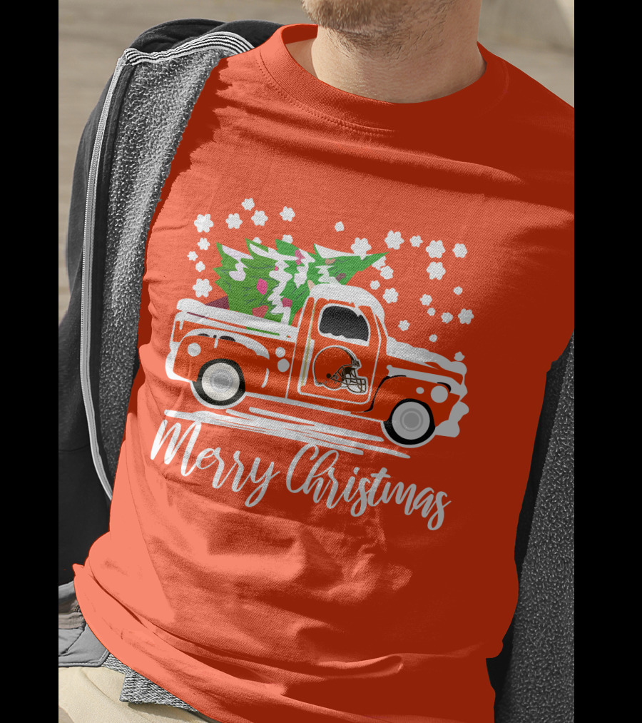 Cleveland Browns Merry Christmas Vintage Car With Christmas Tree T-Shirt