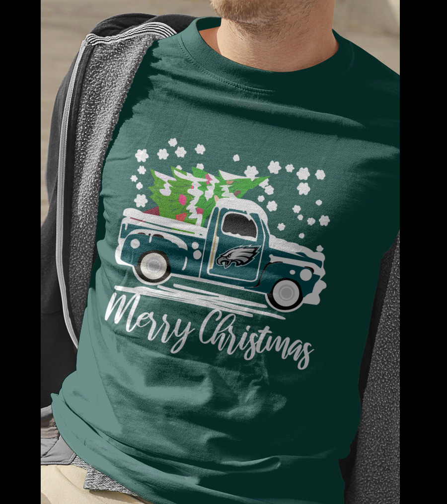 Merry Christmas Philadelphia Eagles Vintage Car Snowflakes T-Shirt