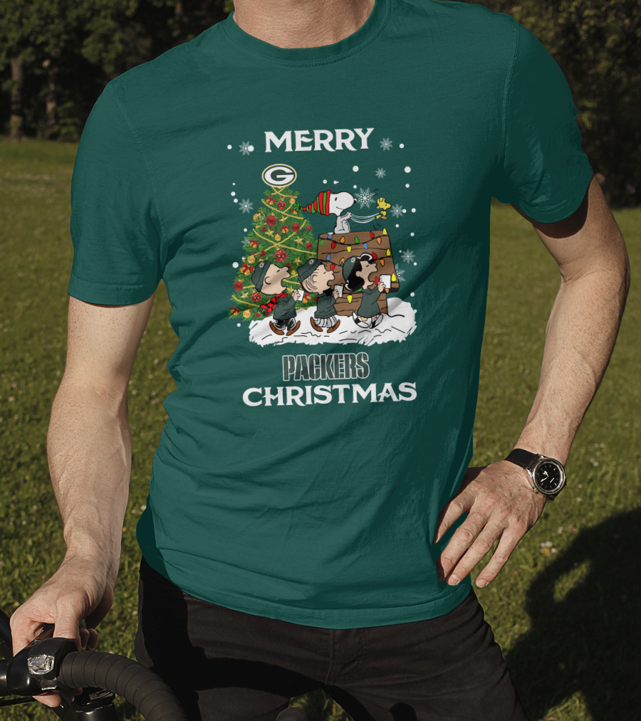 Merry Christmas Green Bay Packers Peanuts Christmas Tree T-Shirt