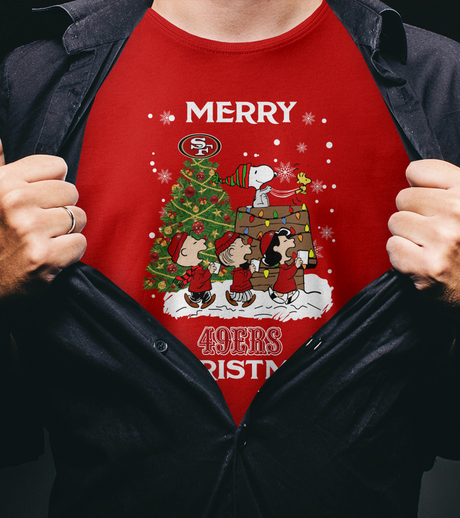 Merry 49ers Christmas San Francisco Peanuts Christmas Tree T-Shirt