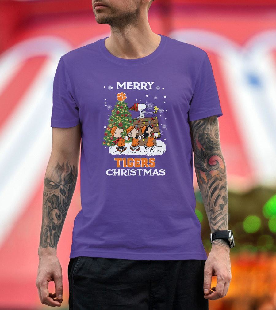 Merry Tigers Christmas Clemson The Peanut Christmas Tree T-Shirt