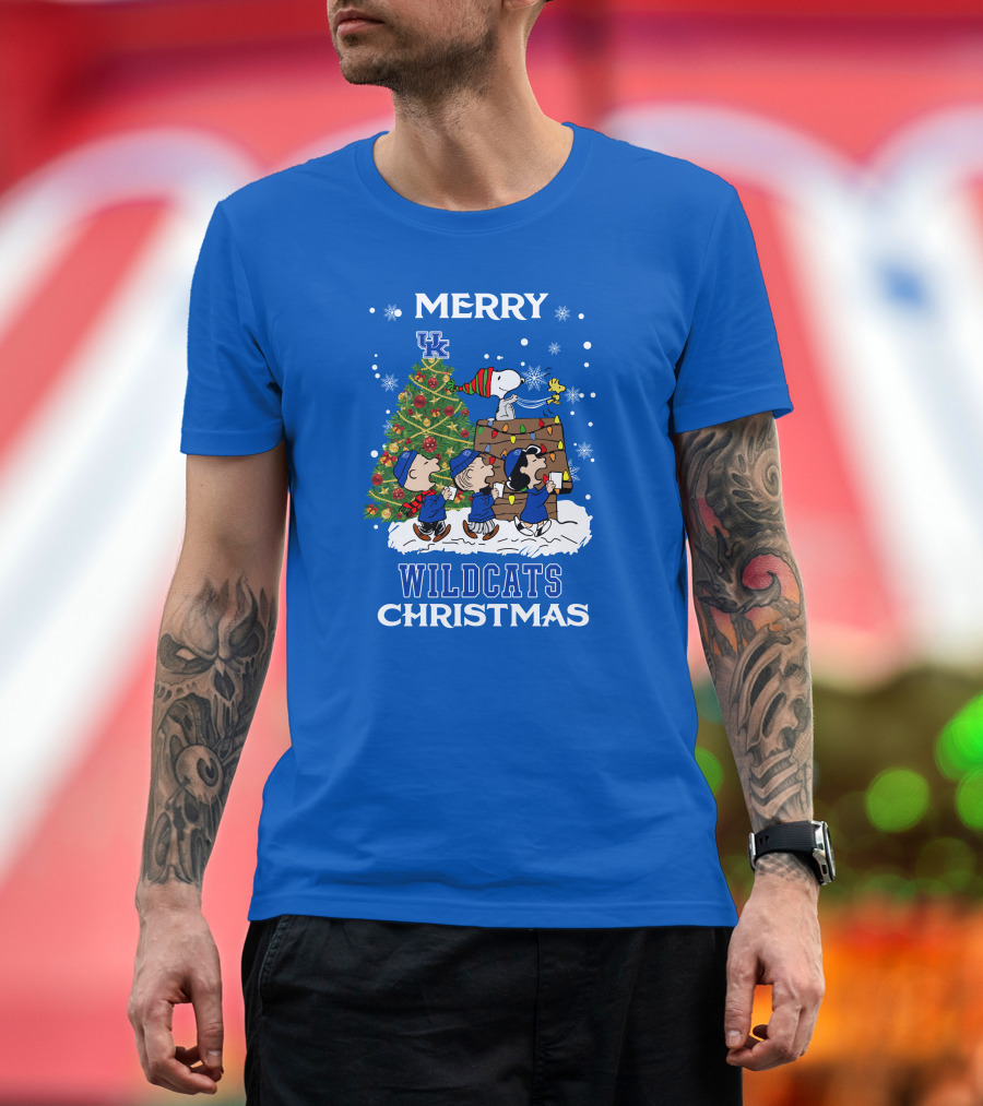 Wildcats Merry Christmas Peanuts Tree Kentucky T-Shirt