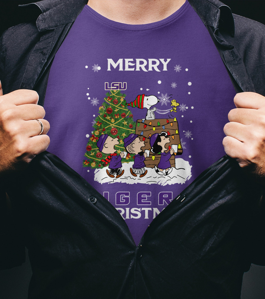 Lsu Tigers Merry Christmas Snoopy Christmas Tree Peanuts T-Shirt