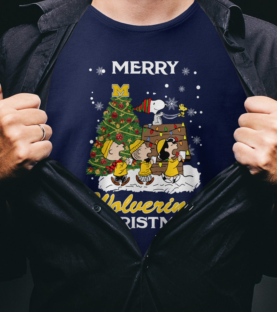 Merry Wolverines Christmas Peanuts Tree Celebration T-Shirt