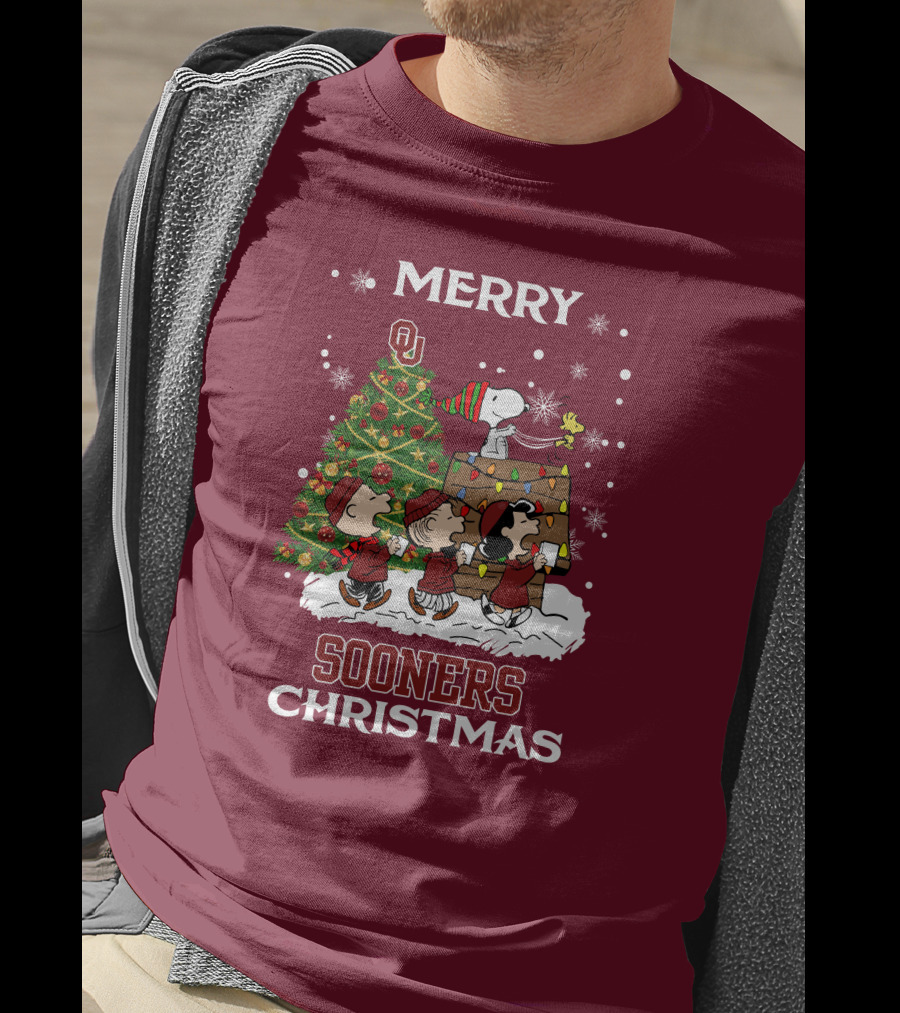 Merry Christmas Snoopy Oklahoma Sooners Christmas Tree Peanuts T-Shirt
