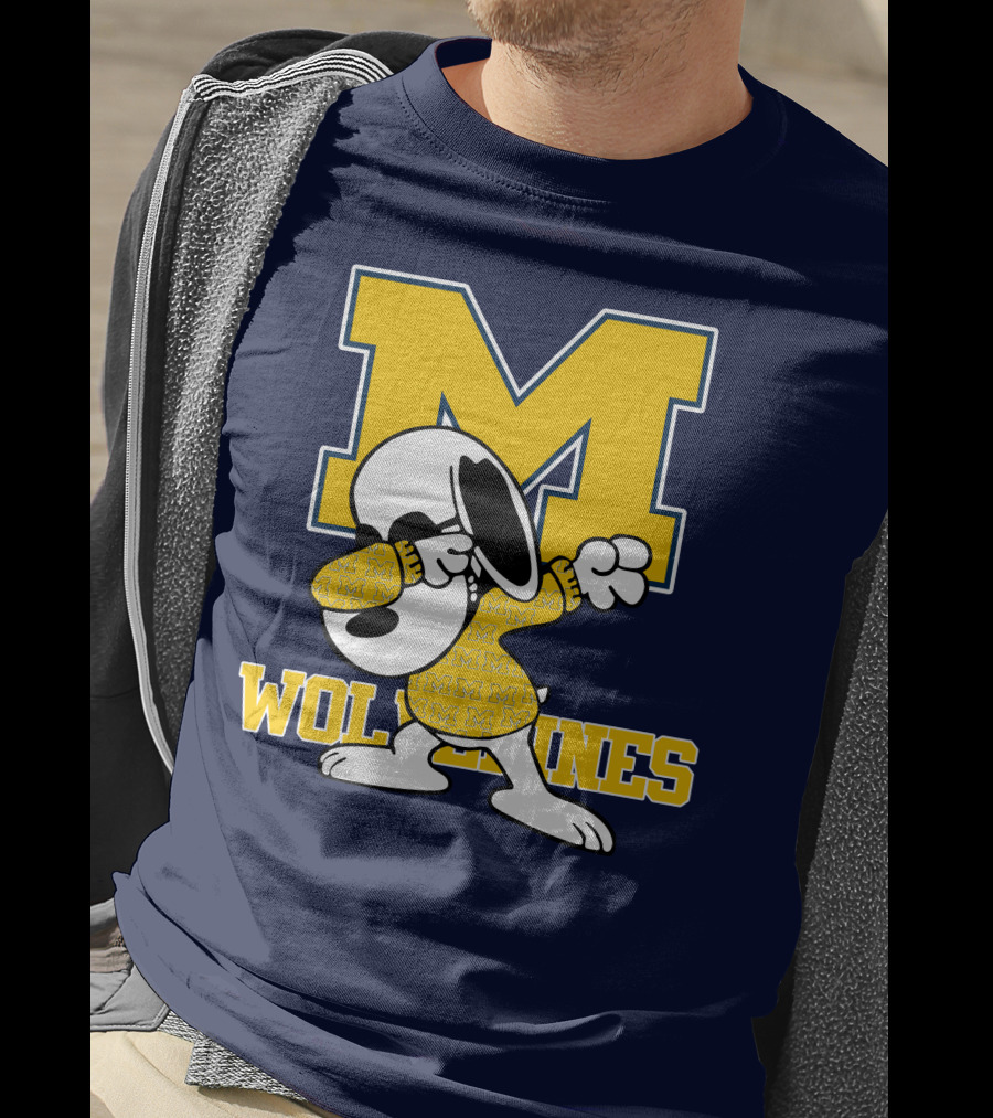 Michigan Wolverines Snoopy Dab With Block M T-Shirt