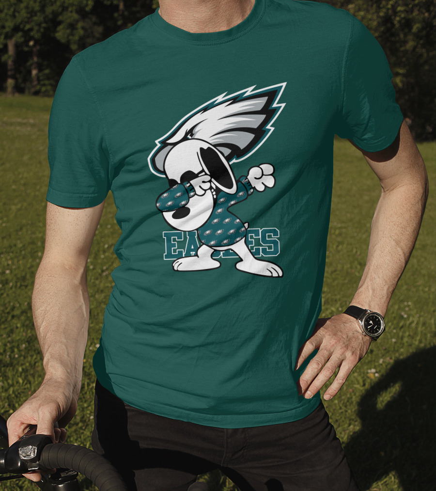 Philadelphia Eagles Snoopy Dabbing Mascot T-Shirt