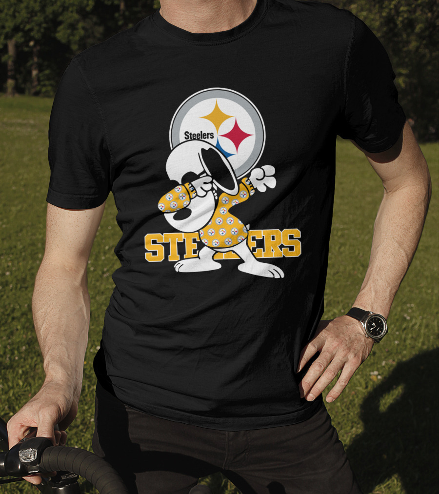 Pittsburgh Steelers Snoopy Dabbing Fan T-Shirt