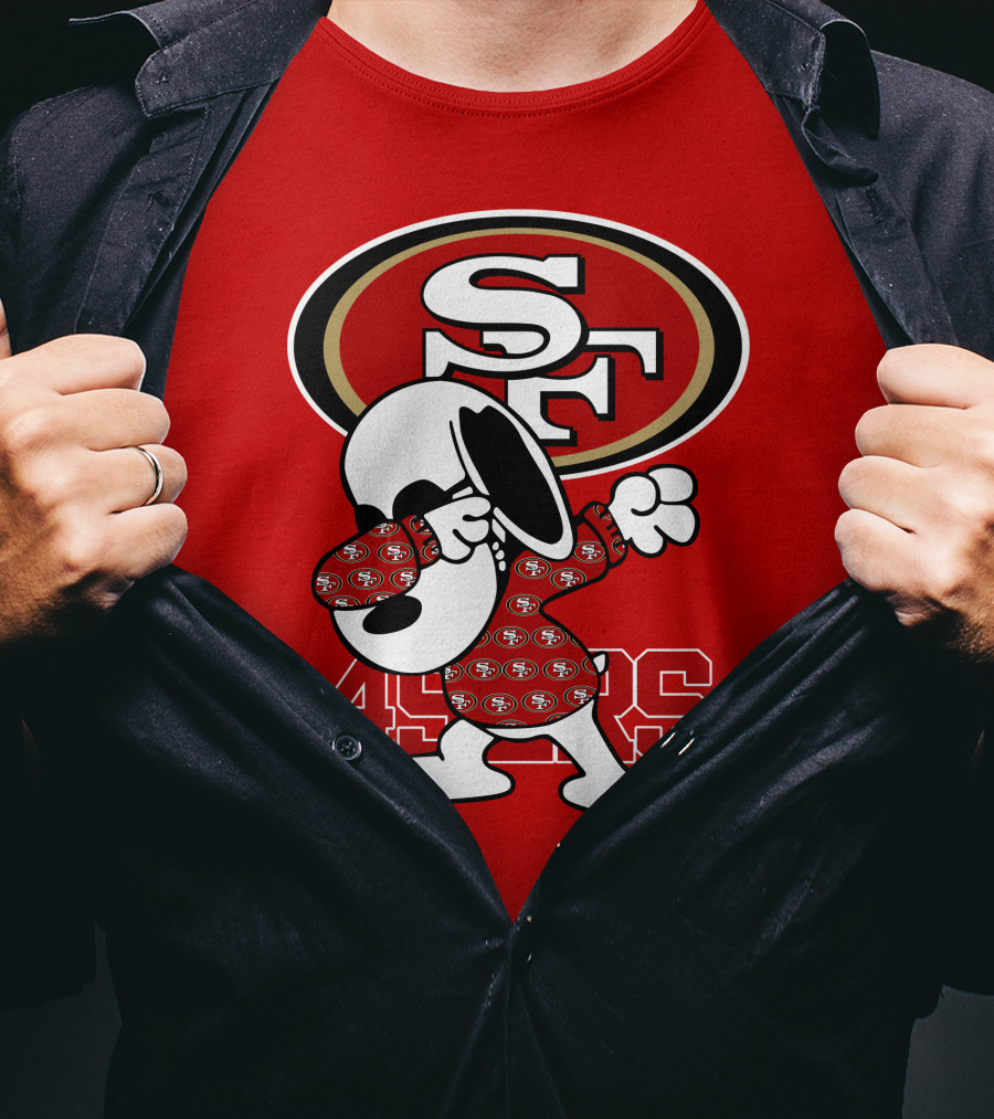 San Francisco 49ers Snoopy Dabbing SF T-Shirt