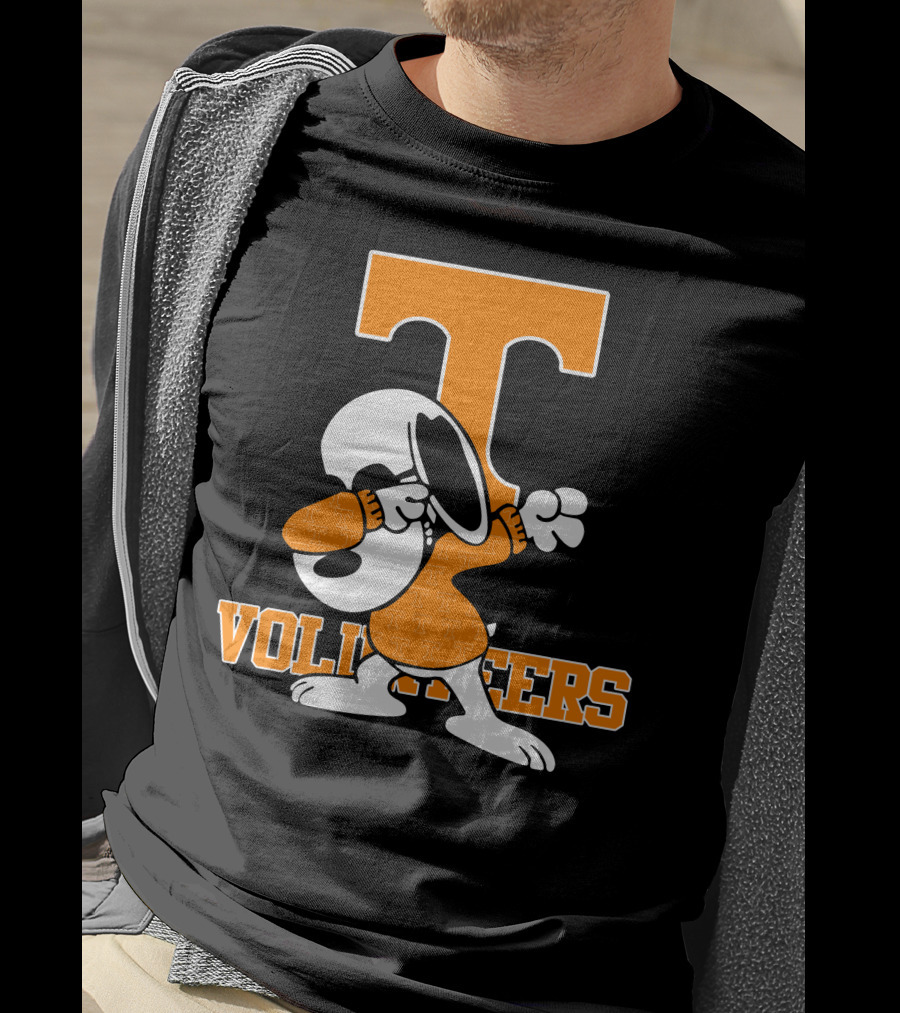 Tennessee Volunteers Snoopy Dabbing T-Shirt